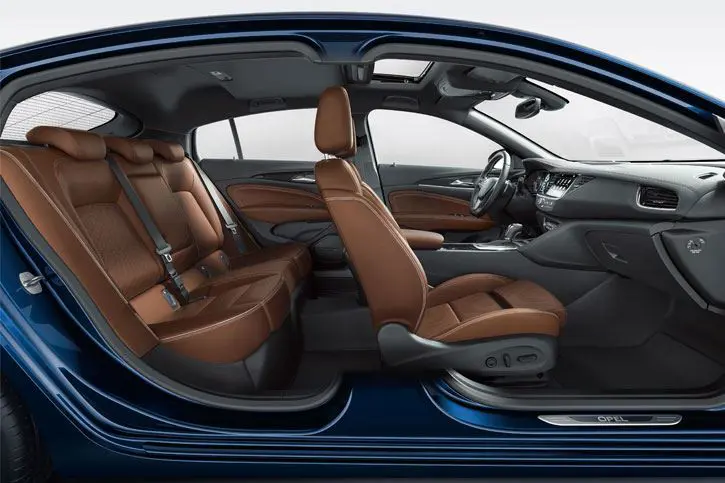 Opel Insignia indeni